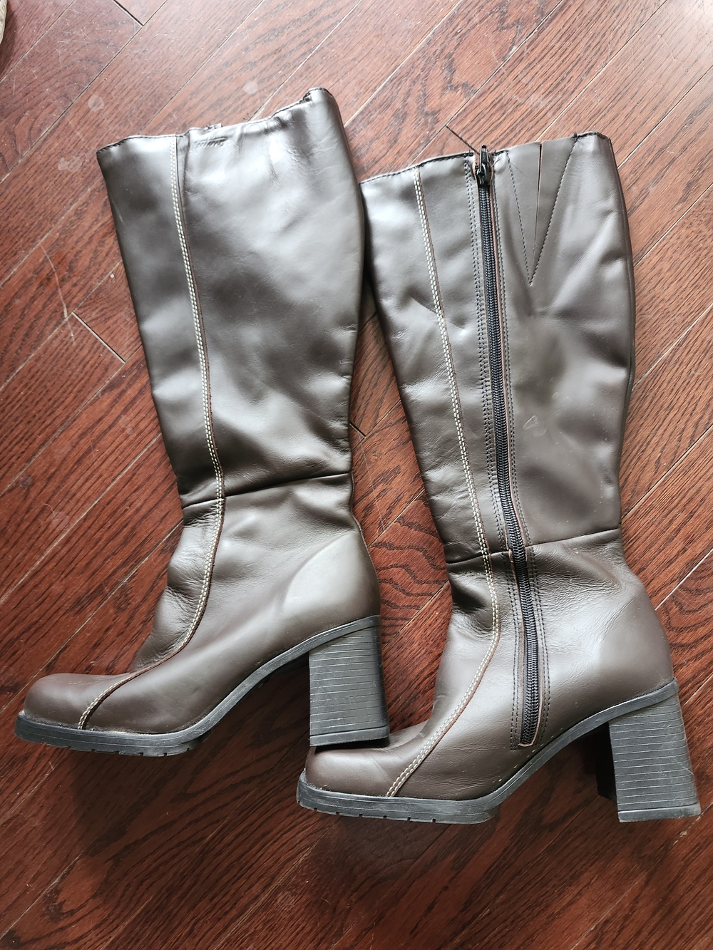Women's Knee-High Brown Block Heel Boots